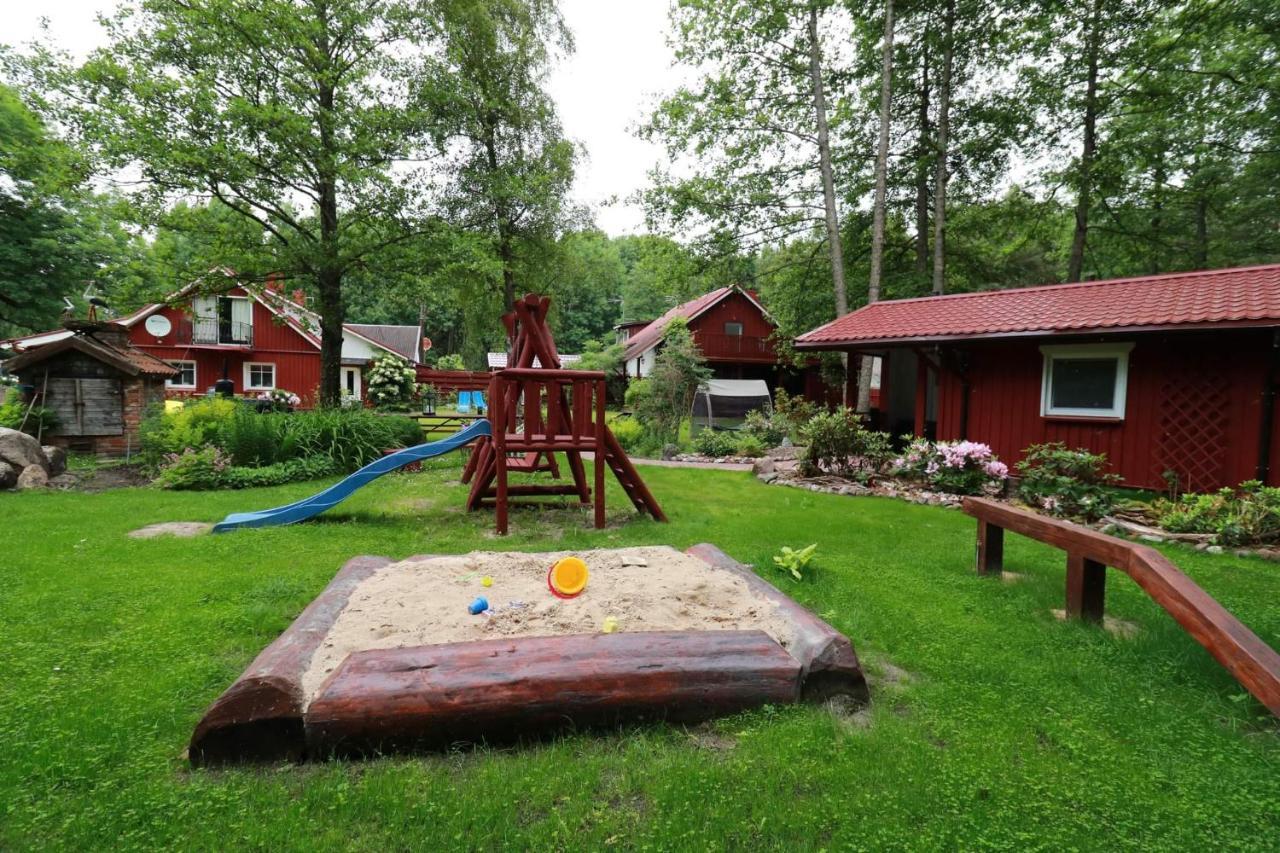 Namelis Nr 1 Adeles Sodyba Sturmai Buitenkant foto
